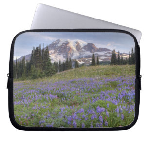 USA, Washington, Mt. Rainier NP, Mt. Rainier and Laptop Sleeve