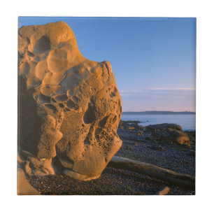 USA, Washington, Orcas Island, Boulder Tile