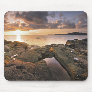 USA, Washington, San Juan Islands.  A dramatic 2 Mouse Pad