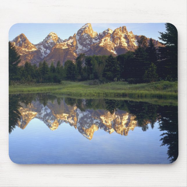 USA, Wyoming, Grand Teton National Park. Grand Mouse Pad (Front)