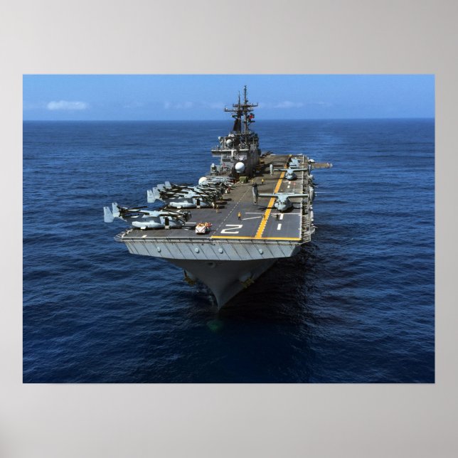 USS Essex (LHD 2) Poster (Front)