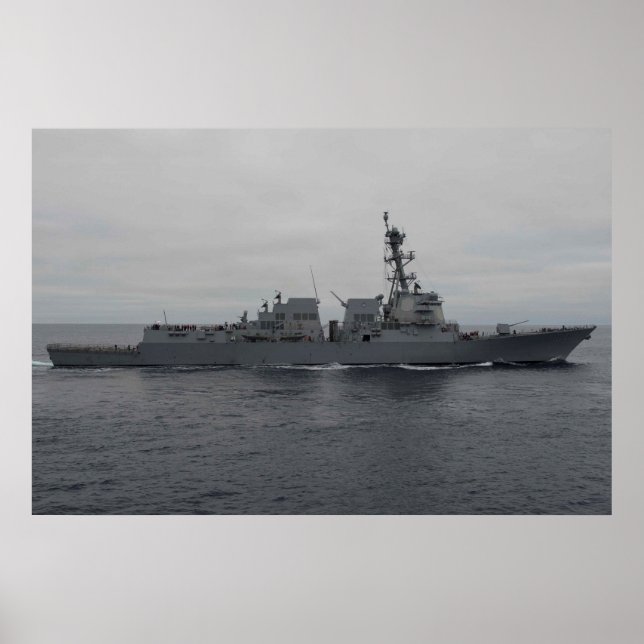 USS Sterett (DDG 104) Poster (Front)