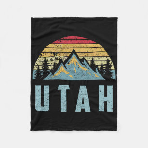 Utah Tee - Retro Vintage Mountains Hiking Nature T Fleece Blanket