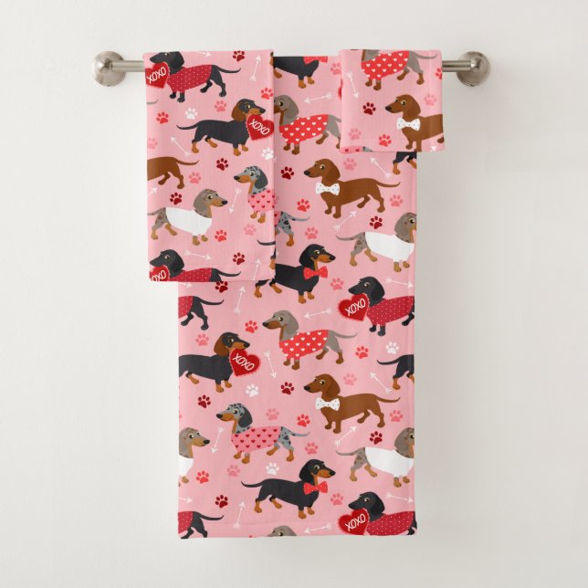 Valentine Dachshund Bath Towel Set (Insitu)