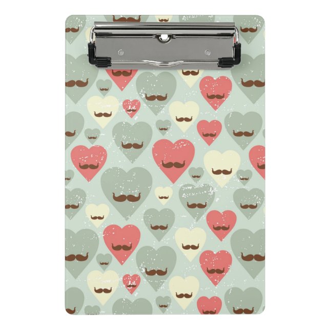 Valentine pattern with heart and moustache mini clipboard (Front)