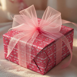 Valentine’s Day Gift Wrap Cute Love coquette