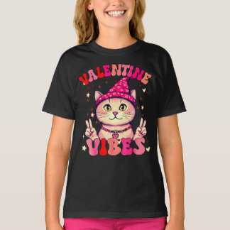 Valentine Vibes Cute Pink American Shorthair Cat T-Shirt