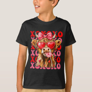 Valentine Xoxo Highland Cow Cute Coquette Bow West T-Shirt