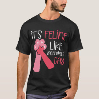 Valentines Cat Kitten Owner Cute Valentine's Day T-Shirt
