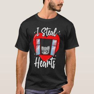 Valentines Cute Raccoon I Steal Hearts Valentines  T-Shirt