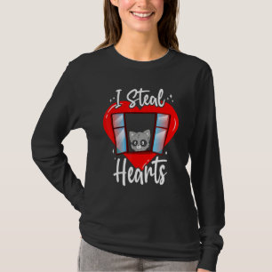 Valentines Cute Raccoon I Steal Hearts Valentines  T-Shirt