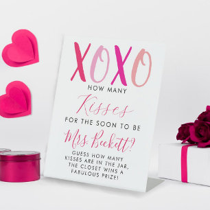 Valentine's Day Bridal Shower How Many Kisses Game Pedestal Sign