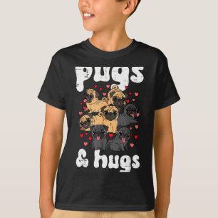 Valentines Day Dog Pug And Hugs Cute Puppy Men Wom T-Shirt