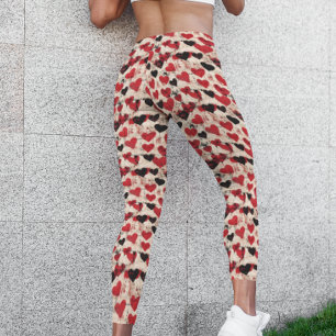 Valentine's Day Grunge Hearts Vintage Leggings