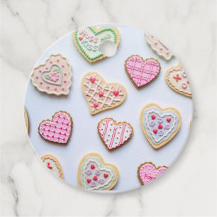 Valentine's day heart cookies        favour tags