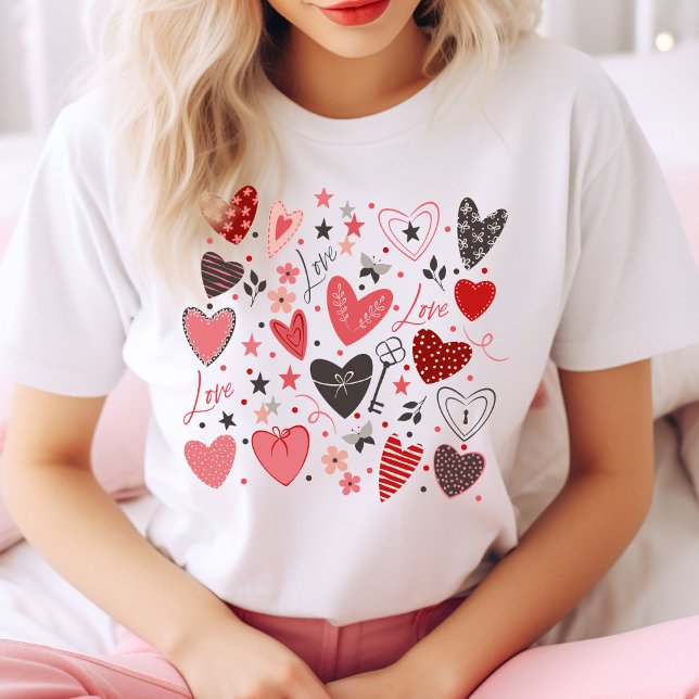 Valentine's Day Hearts And Love Cute And Stylish T-Shirt (Valentine's Day Hearts And Love Cute And Stylish T-Shirt)