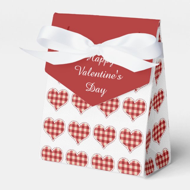 Valentine's Day Red Plaid Hearts Favour Box (Front Side)