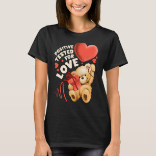 Valentine's day teddy bear with heart balloon T-Shirt