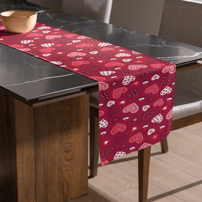 Valentines hearts pattern short table runner (Creator Uploaded)