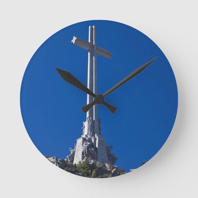 Valley of the fallen, monument round clock (Front)