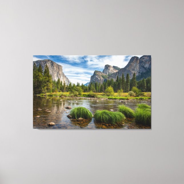 Valley View in Yosemite National Park Canvas Print (Front)