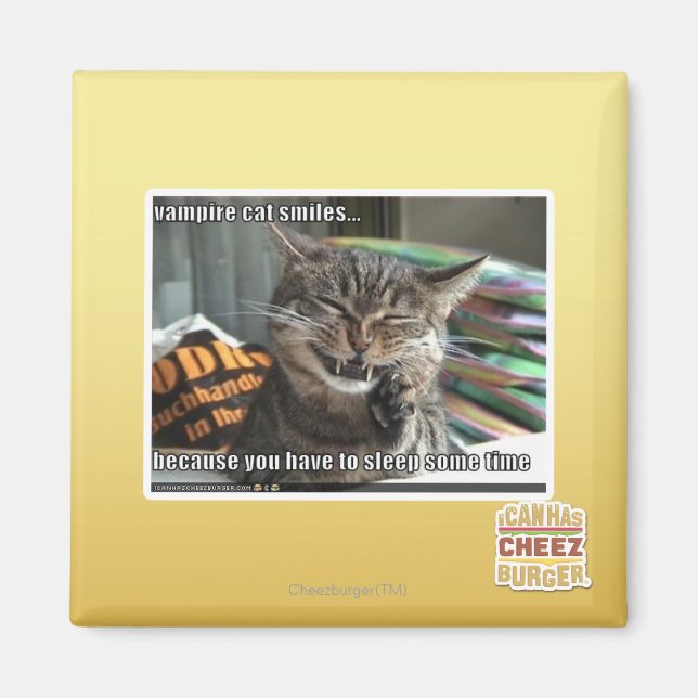 vampire cat smiles magnet (Front)