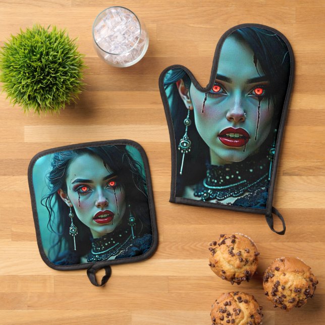 Vampire Queen: Dark Allure Art Oven Mitt & Pot Holder Set (Top Down)