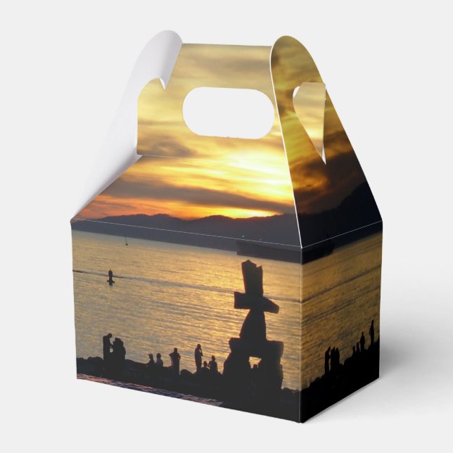 Vancouver Favour Box Personalised Vancouver Boxes (Front Side)