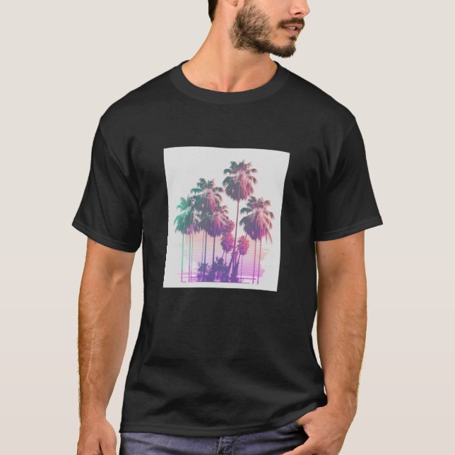 Vaperwave Aesthetic Glitch Palm Tree Retrowave Syn T-Shirt (Front)