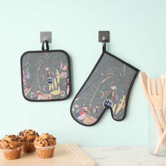 Various Actions, Kandinsky  Oven Mitt & Pot Holder Set (Insitu(Hanging))