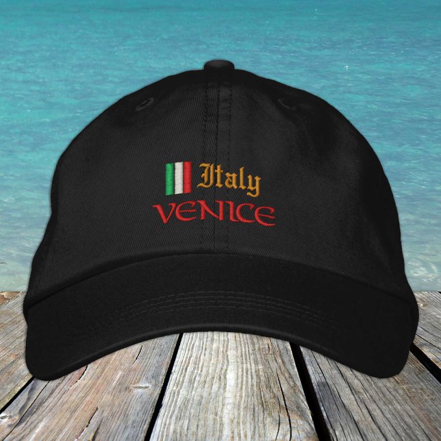 Venice & Italy fashion / Italian Flag Patriots Embroidered Hat (Creator Uploaded)