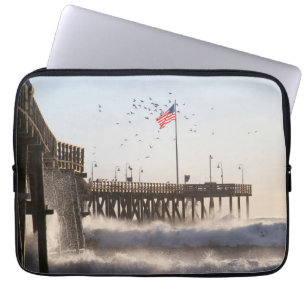 Ventura Pier Waves El Nino Laptop Sleeve
