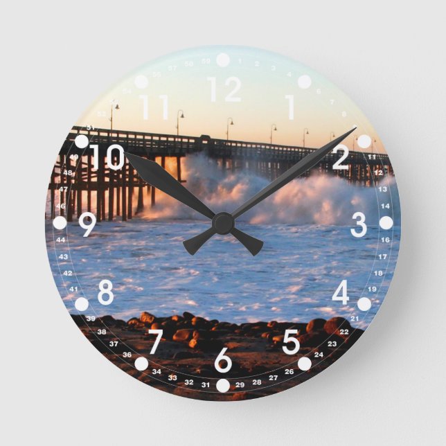 Ventura Storm Pier Round Clock (Front)