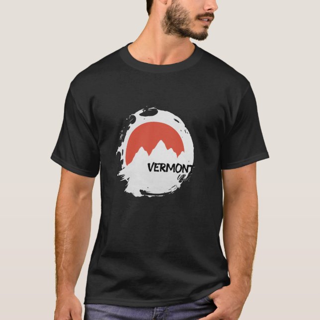 Vermont Mountains USA Hiking Outdoors Retro Long S T-Shirt (Front)