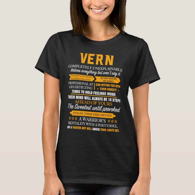 VERN completely unexplainable family christmas T-Shirt (Front)