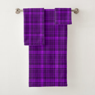 Very beautiful bright chequered pattern of purple  bath towel set