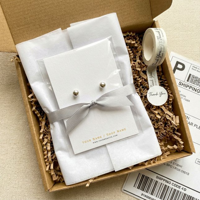 Very Simple white and gold earring display card (Very Simple white and gold earring display card.)