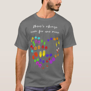 Vet Student Veterinarian Gifts Funny Cute Veterina T-Shirt