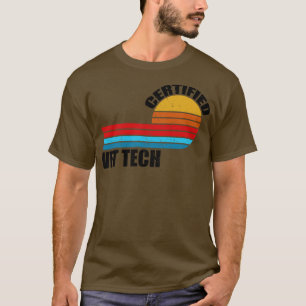 vet tech certified vintage retro job title T-Shirt