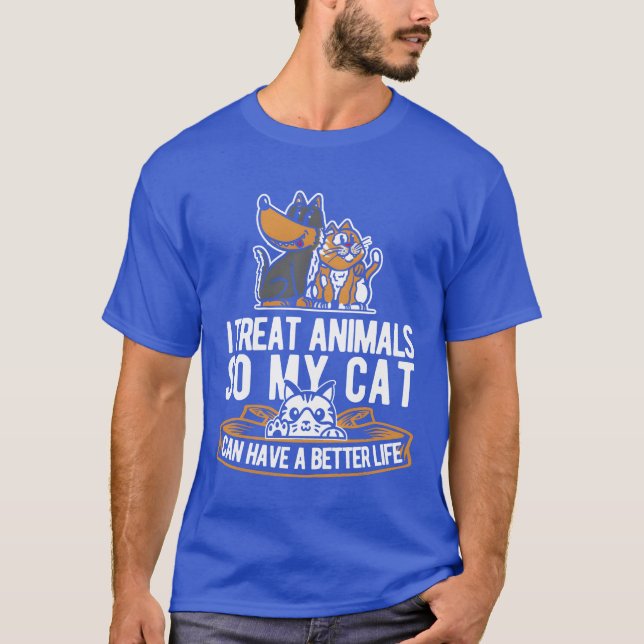 Veterinarian Cat gift T-Shirt (Front)