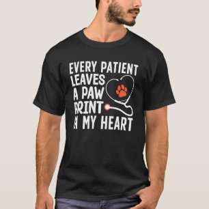 Veterinarian For Men Women Pet Veterinary T-Shirt