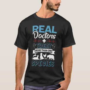 Veterinarian For Men Women Veterinary Pet Doctor T-Shirt