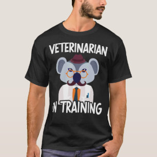 Veterinarian In Training Animal Doctor Future Vet T-Shirt