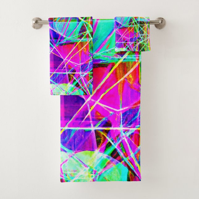 Vibrant Abstract Pattern Design Bath Towel Set (Insitu)