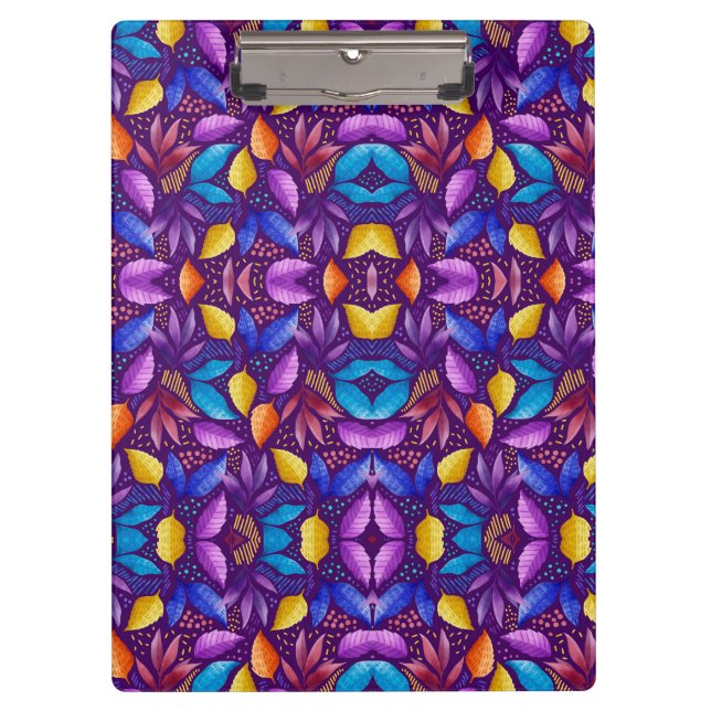 Vibrant clipboard with a symmetrical (Front)