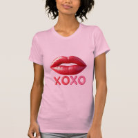 Vibrant Red Lips With XOXO Design