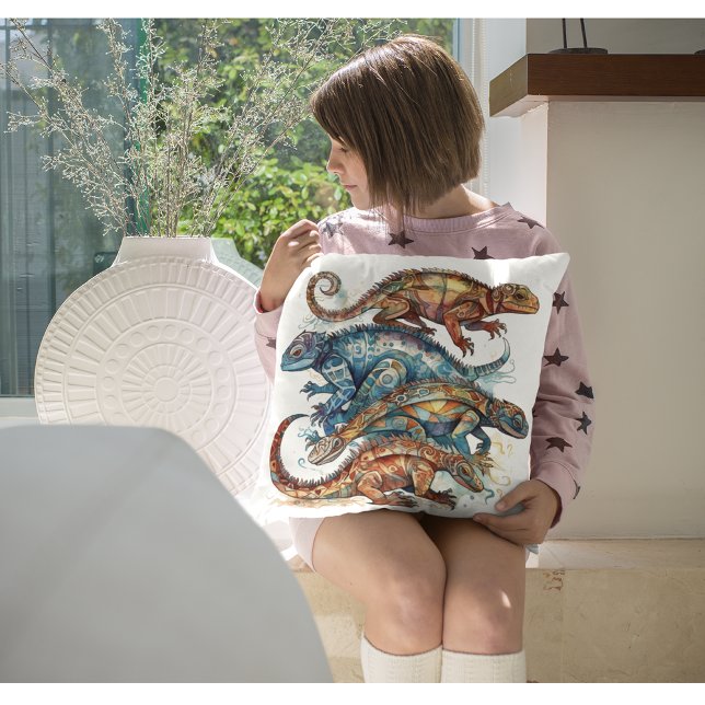  Vibrant Tribal Lizard Totem Cushion (Creator Uploaded)