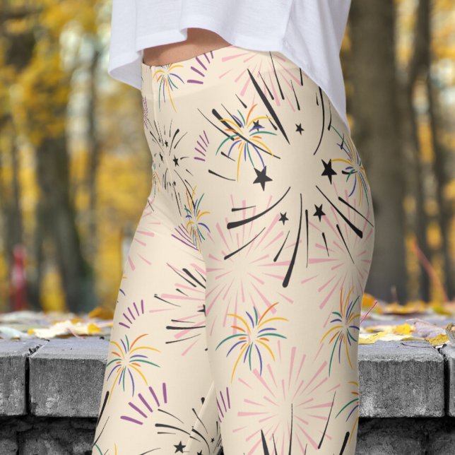 Vibrant White Champagne Starburst Pattern Leggings (Starburst on Champagne White)