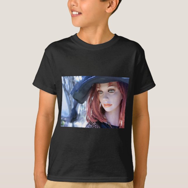Victoria T-Shirt (Front)