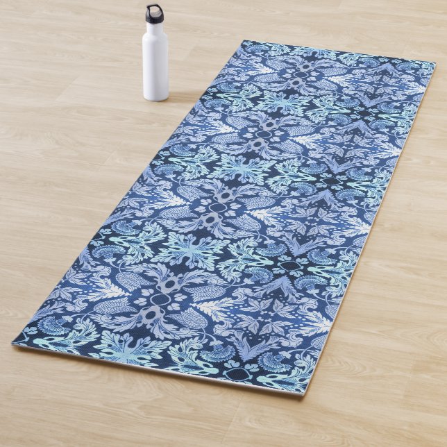 Victorian Blue Pattern Yoga Mat (In Situ)